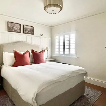 Boyce's Clifton - 1 * Bristol
