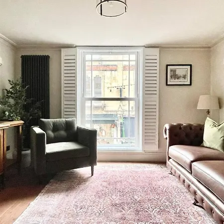 Boyce's Clifton - 1