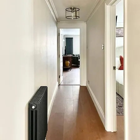 Boyce's Clifton - 1 *